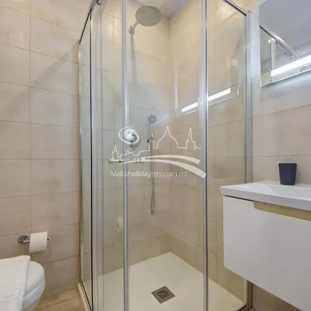 Apartmán Two Bed - Short Walk To St Julian's & Sliema *